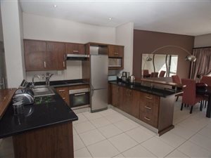 2 Bed Apartment in Wendywood