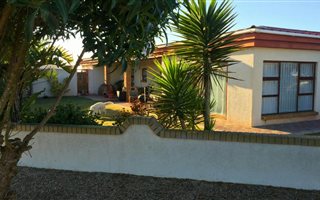 4 Bedroom House in Port Nolloth