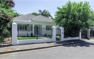 4 Bedroom House in Paarl