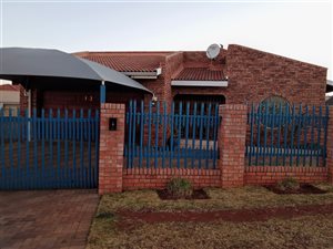 3 Bed House in Vanderbijlpark SE4