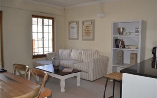 1 Bedroom Apartment in Saxonwold