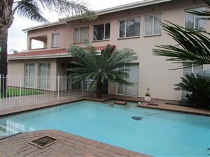 4 Bed House in Bruma