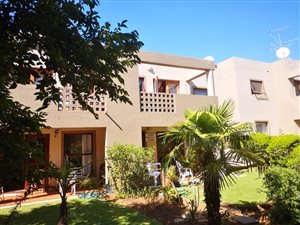 2 Bed Apartment in Newmarket Park