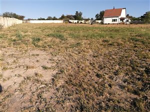 7601 m² Land available in North Riding