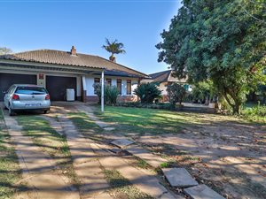 5 Bed House in Merrivale
