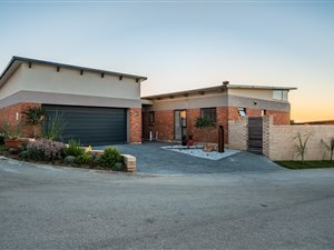 3 Bed House in Kamma Heights