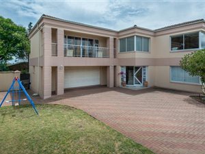5 Bed House in Rouxville