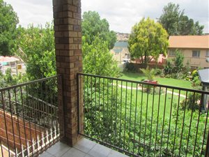 2 Bed Apartment in New Redruth