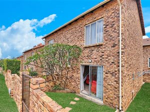 2 Bed Apartment in Olivedale