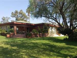 Commercial space in Riverside Industrial