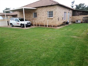 2 Bed Duplex in Robin Park