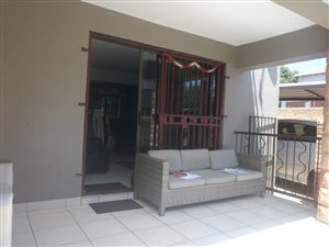 2 Bed Townhouse in North Riding AH
