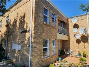 2 Bed Apartment in Protea Heights