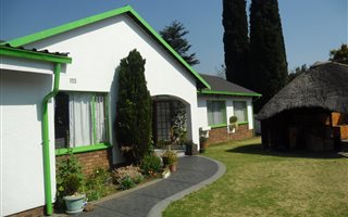 3 Bedroom House in Brackendowns