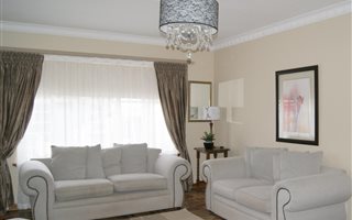 2 Bedroom Apartment in Richmond Hill