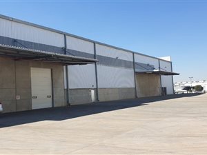 2242 m² Industrial space in Pomona