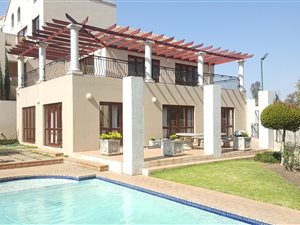 1 Bed Apartment in Sunninghill