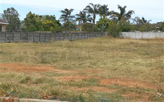 1670 m² Land available in Winterhoek Park