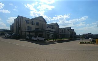 2 Bedroom Apartment in Ruimsig