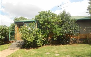 3 Bedroom House in Moffat View