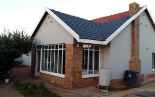 3 Bedroom House in Stilfontein