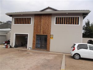 112 m² Commercial space in Manors