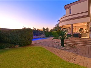 5 Bed House in Kyalami Estate