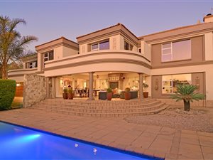 5 Bed House in Kyalami Estate