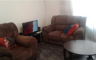 2 Bedroom House in Villa Liza