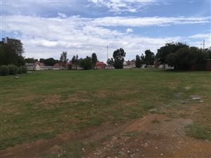 8103 m² Land available in West Village