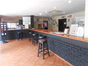 687 m² Commercial space in Alberton