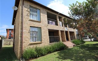 2 Bedroom Apartment in Willowbrook