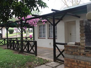 1 Bed Townhouse in White River Central