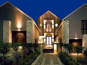 5 Bed House in Dainfern Valley