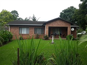 3 Bed Townhouse in Town Bush Valley