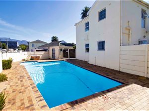 2 Bed Apartment in Heathfield