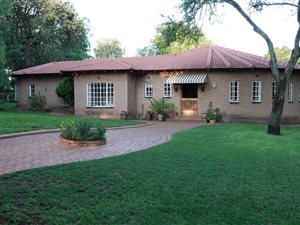 9 ha Farm in Zwartkop