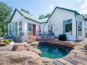 3 Bed House in Maroeladal