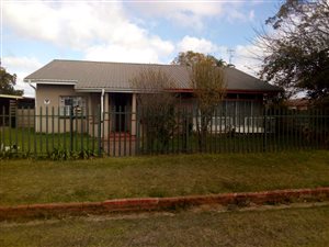 3 Bed House in Glencoe