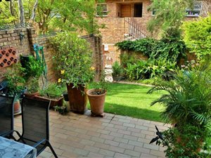 2 Bed Apartment in Boskruin