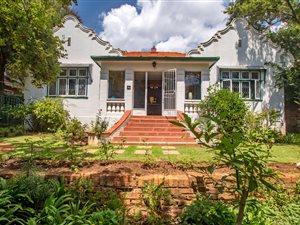 3 Bed House in Greenside East