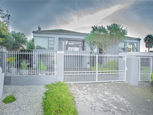 5 Bed House in Vergesig