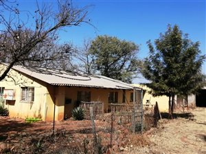 2 ha Farm in Rustenburg Central