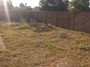 400 m² Land available in Willow Park Manor