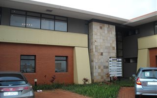 173 m² Commercial space in La Lucia