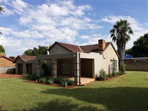 3 Bed House in Flamwood