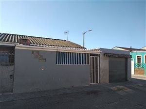 4 Bed House in Beacon Valley