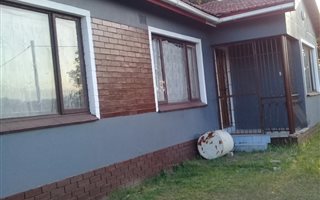 6 Bedroom House in Kharwastan