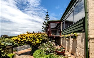 3 Bedroom House in Froggy Pond