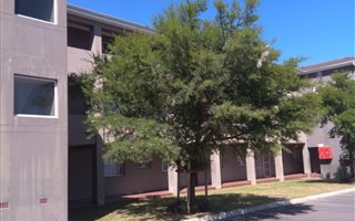 2 Bedroom Apartment in Blue Downs